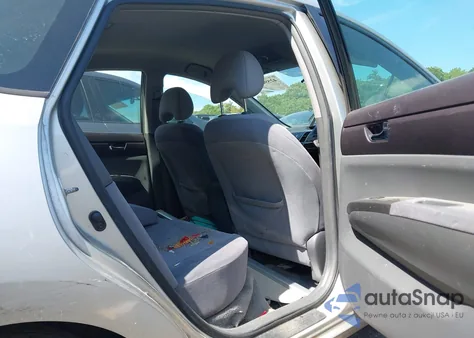 2005 Toyota Prius z USA, uszkodzony, nr VIN JTDKB22U857056961